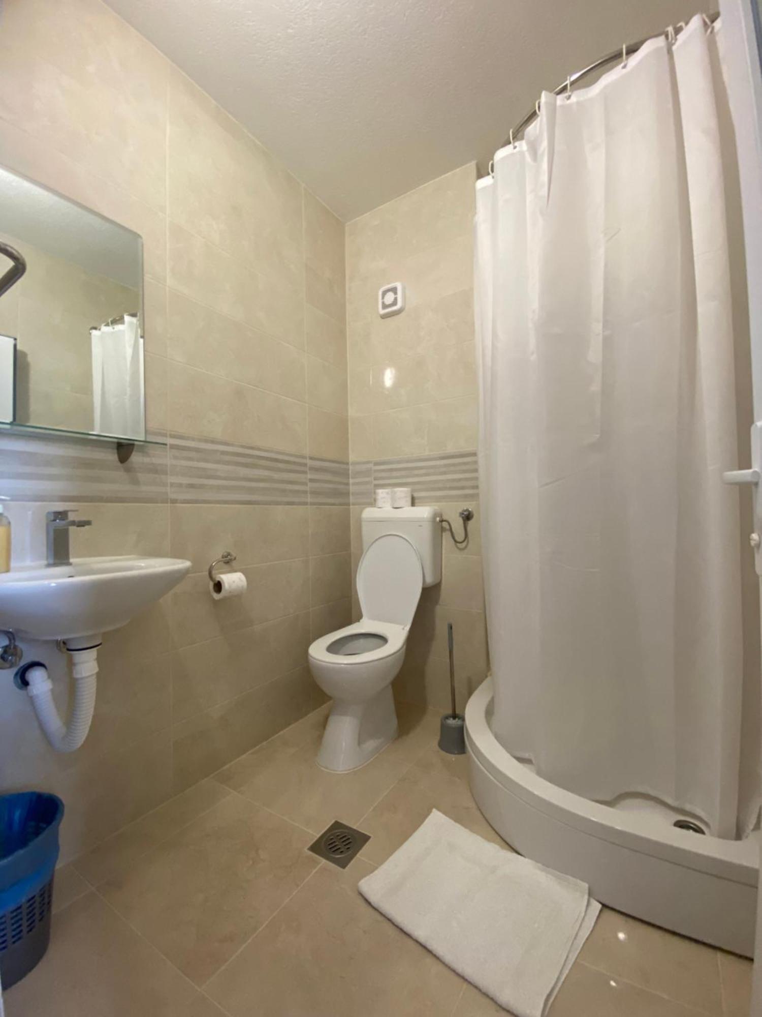 Pansion Raspudic Bed & Breakfast Medjugorje Exterior photo